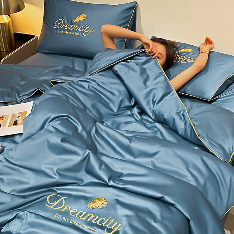 🔥 Summer Simple Ice Silk Quilt🎁Suitable for spring, summer and autumn