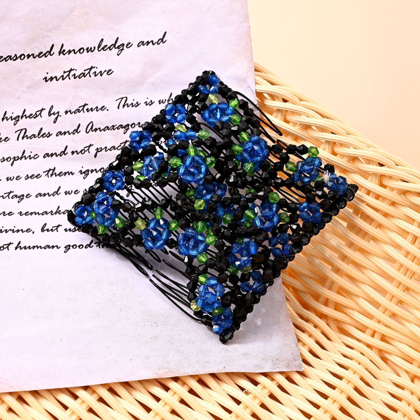 Fashionable Magic Comb Hair Clips
