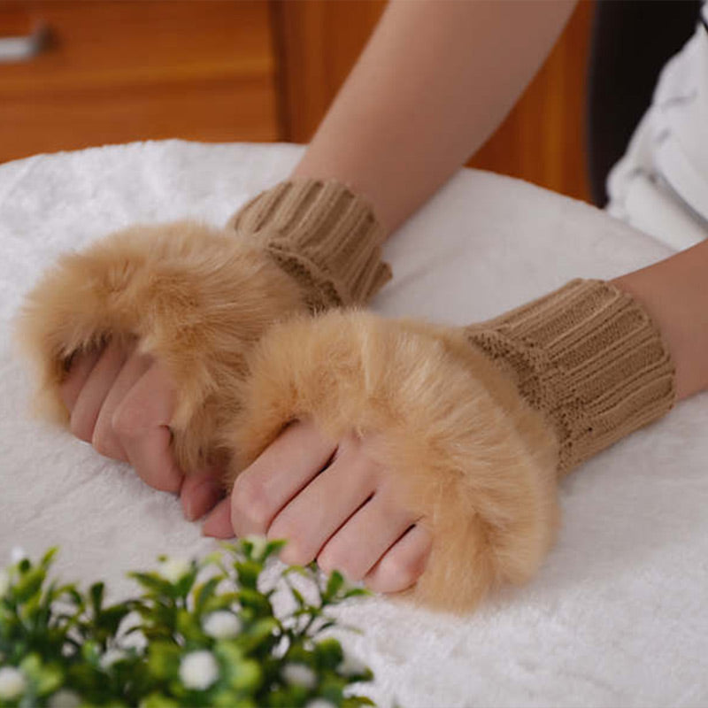 Women's Cozy Faux Fur Gloves