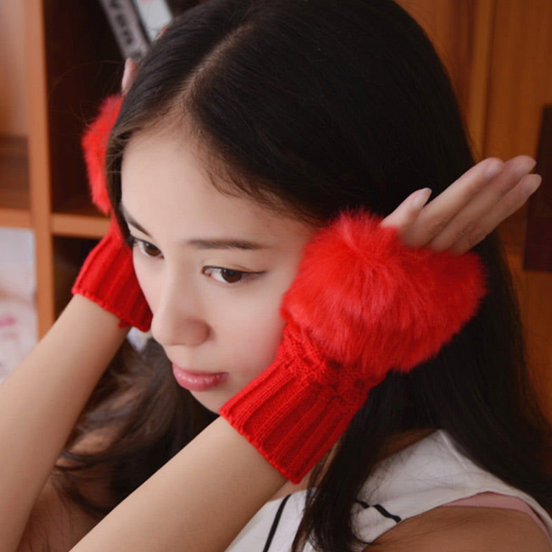 Women's Cozy Faux Fur Gloves