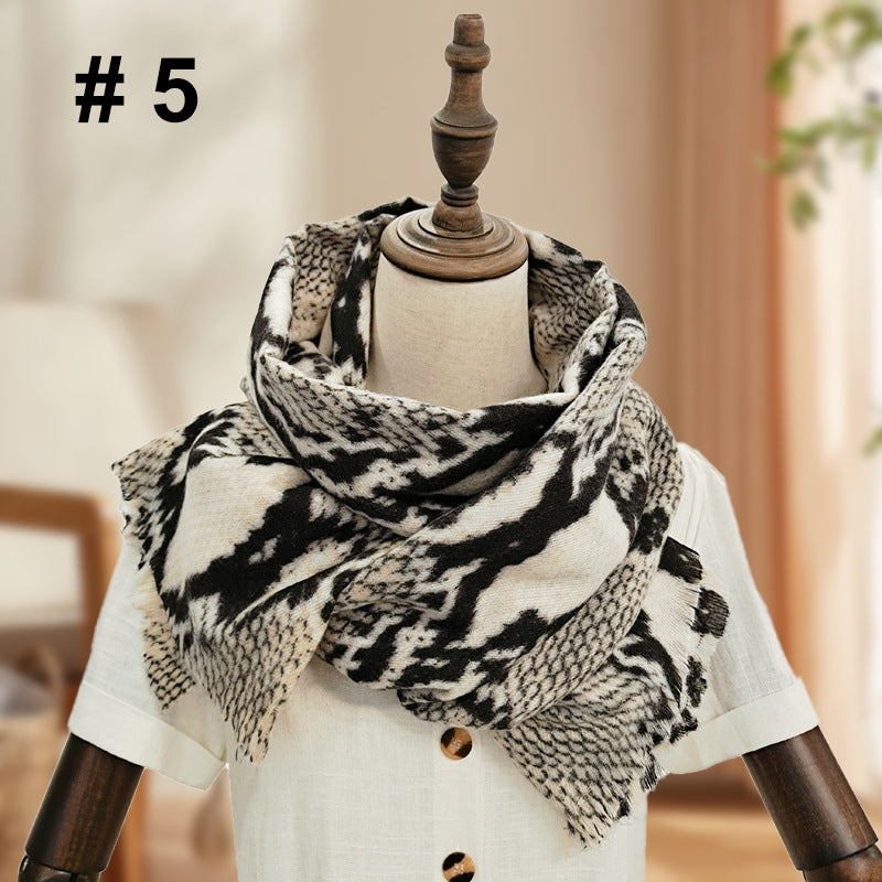 Women's Classic Leopard Print Thick Warm Wrap