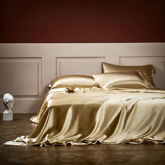 25 Momme Luxury Pure Mulberry Silk Bedding Set of 4(1x Quilt Cover + 1x Bedsheet + 2x Pillowcases)