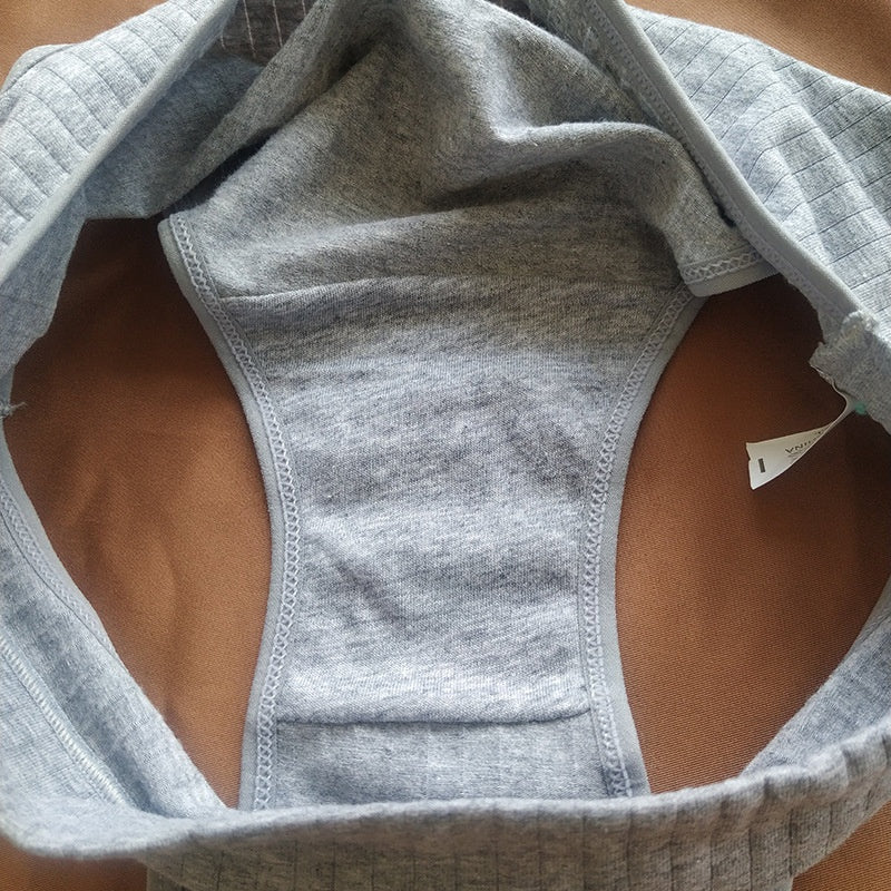 Women’s Middle Waist Soft Breathable Briefs