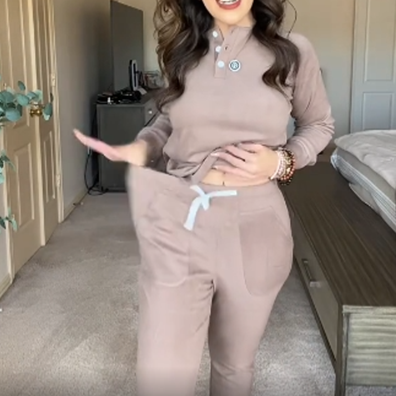 Women's Long Sleeve Pullover Top & Pants Set