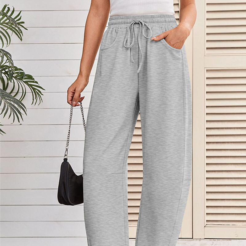 Drawstring Pocket Capri Sweatpants