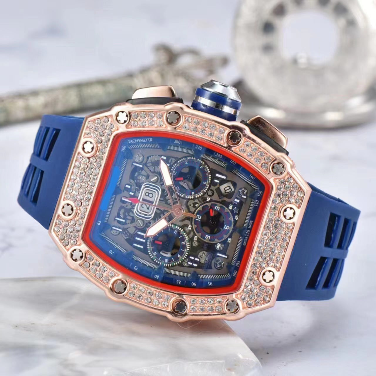 ⌚ Limited Edition – 50% Discount! ✨ Luxury Men's Tonneau-Shaped Watch with Rhinestone Embellishment