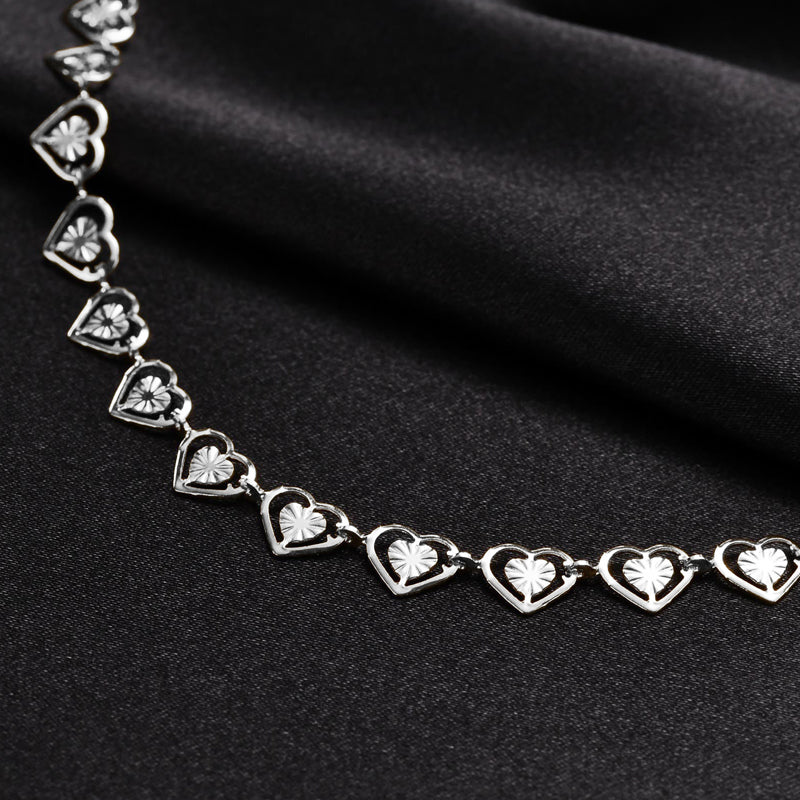 Radiant Heart Necklace – Whisper-Light, Day-to-Night Glow