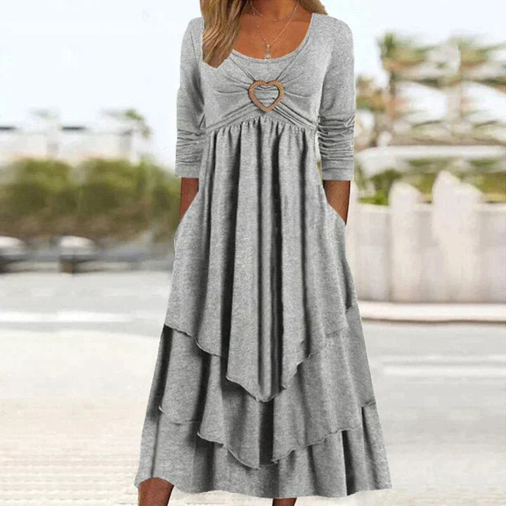 Bestseller🏆👗 Tiered Midi Dress with Heart Accent – Flattering A-Line & Breezy Fabric for Travel or Gatherings