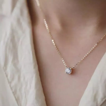 ✨Elegant Women's Necklace with Pendant