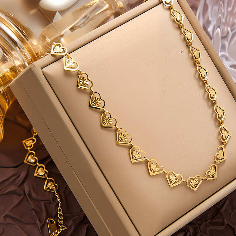 Radiant Heart Necklace – Whisper-Light, Day-to-Night Glow