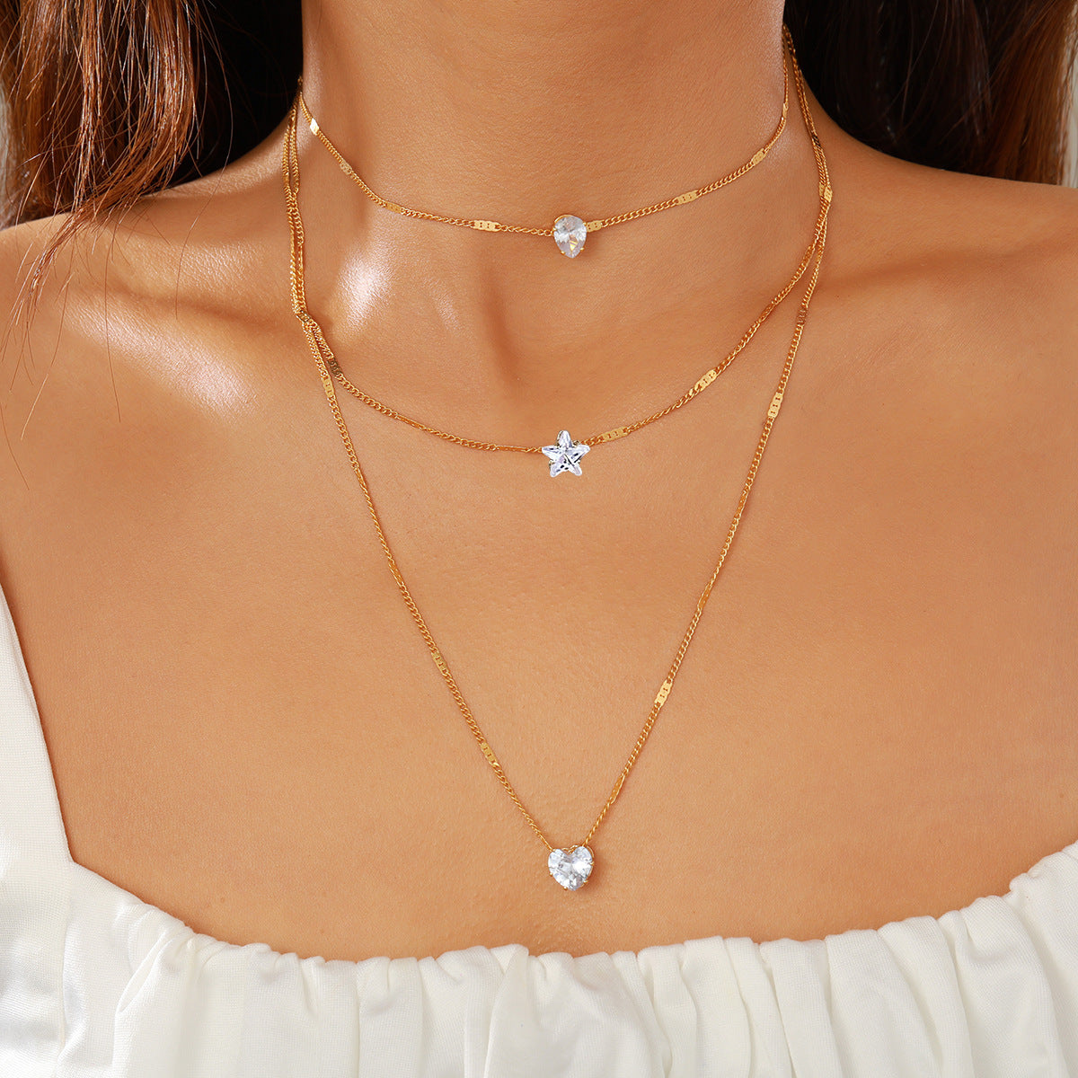 Elegant Multi Layered Necklace with Delicate Pendant🎁