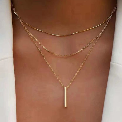 Elegant Multi Layered Necklace with Delicate Pendant🎁