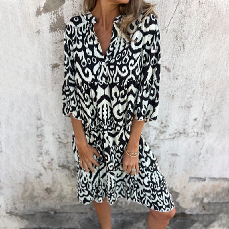 💖Limited Sale 42% OFF💖V-Neck Printed Three-Quarter Sleeve Dress