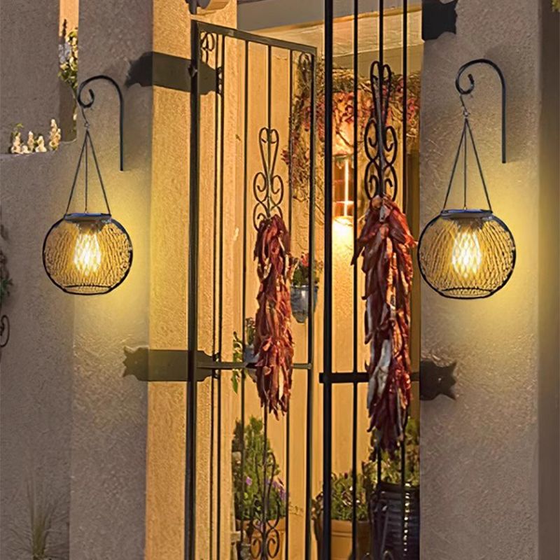 🎅Christmas Sale: 50% Off-💡🌟Retro Metal Solar Lanterns