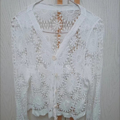 🌸Summer Hot Sale 49%OFF🌸Women's Lace V-Neck Long Sleeve Top