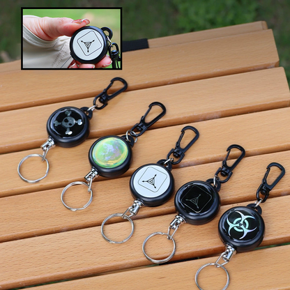 Heavy-Duty Retractable Keychain – Durable Cable, Compact Design & Secure Key & Card Holder💳