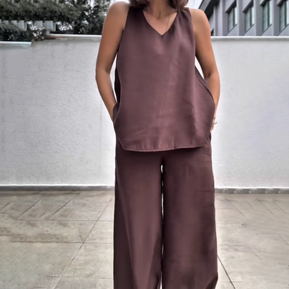 Women’s Sleeveless Top & Wide-Leg Pants Set
