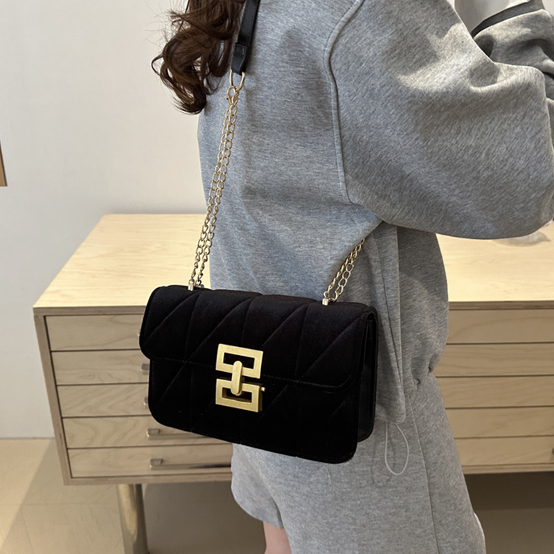 Fashion Chain Strap Quilted Square Bag