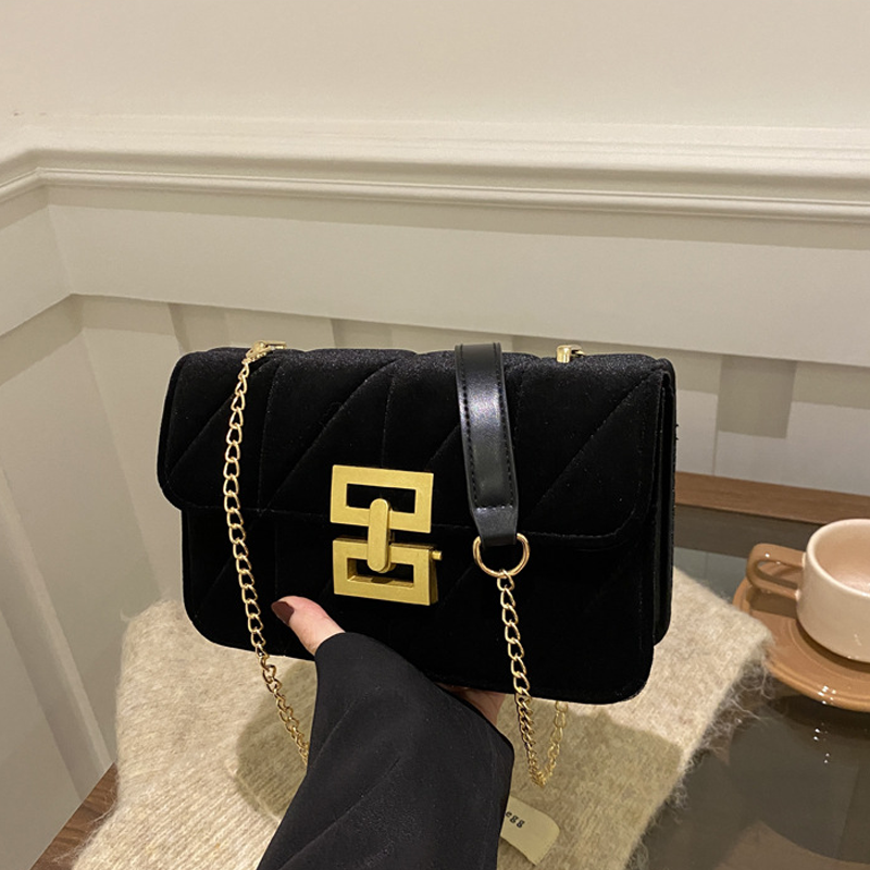 Fashion Chain Strap Quilted Square Bag