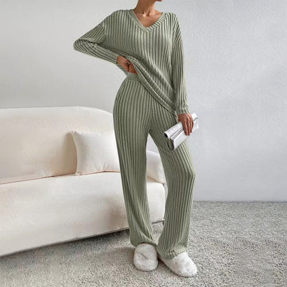 🔥New Arrivals: 50% Off-Women’s Knit V-Neck Top and Straight-Leg Pants Set