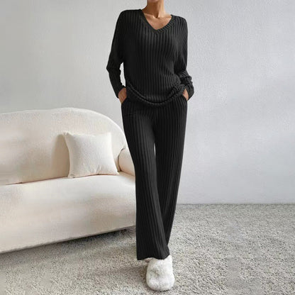 🔥New Arrivals: 50% Off-Women’s Knit V-Neck Top and Straight-Leg Pants Set