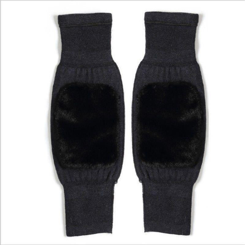 ❄️Winter Hot Sale 50% OFF❄️Universal Cold Protection Thickened Faux Furred Knee Pads