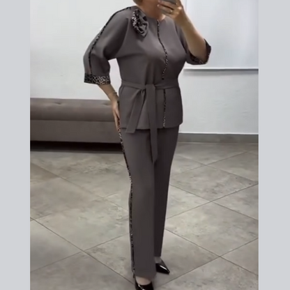 ✨ Elegant 2-Piece Set with Leopard Accents – Waist Belt, Wide-Leg Pants & Premium Comfort (Chic & Versatile For Every Occasion!)