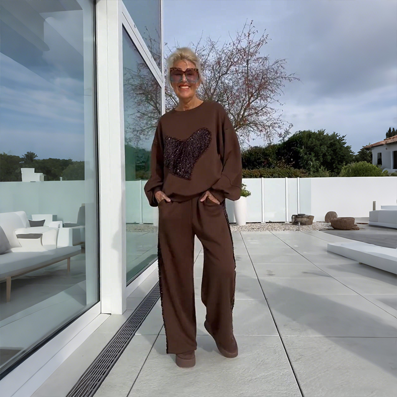 🔥Hot Sale Deals-Women's Sequin Heart Tops & Pants 2-Piece Set