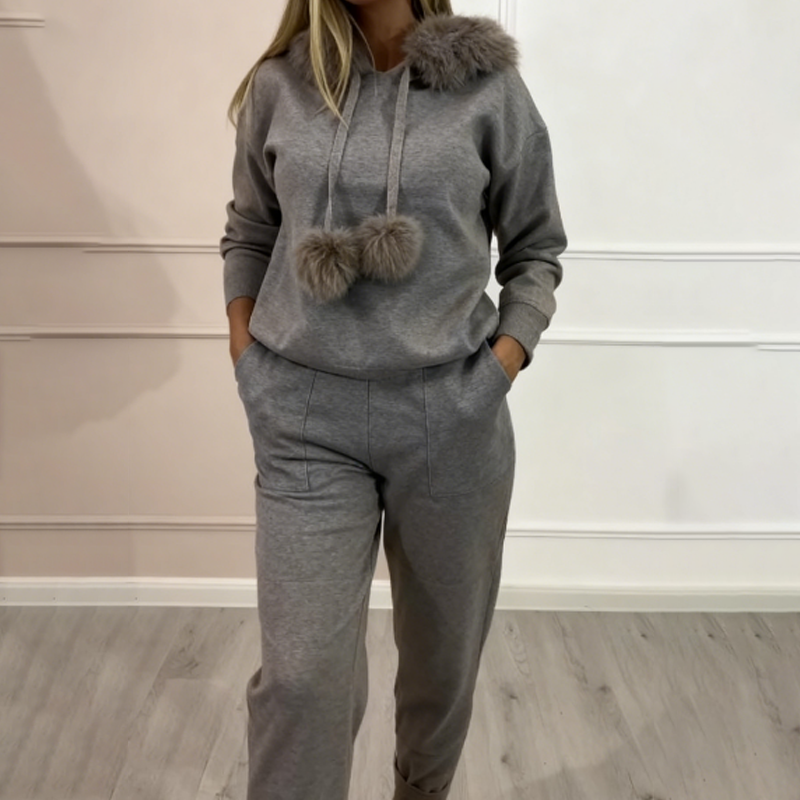🔥New Arrivals Special Offer-Luxe Plush Collar Lounge Set (Hoodie + Pants)