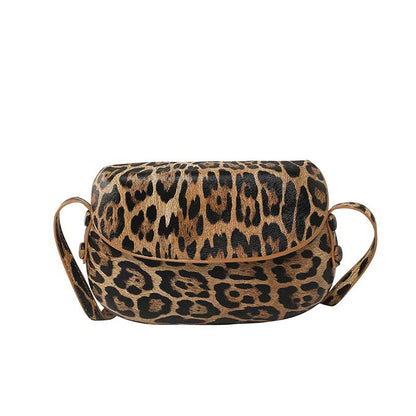 Minimalist PU Leather Crossbody Saddle Bag