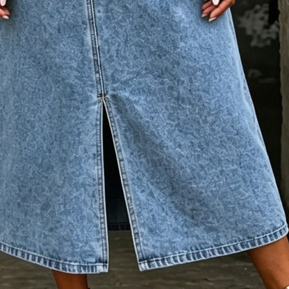 👗 60% OFF NOW! 👖 Women's Sleeveless Denim Overall Midi Dress – Soft denim & relaxed fit – Vintage style, side pockets – perfect for casual days or summer layering ✨