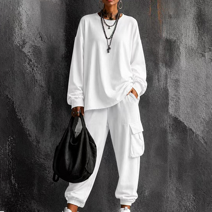 ✨ Easy Everyday Comfort | Women's Relaxed Crew-Neck Top & Cargo Pants 2-Piece Set