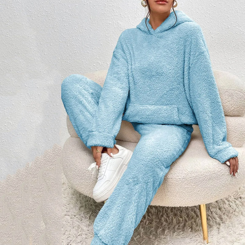 ☁️ Cozy from Head to Toe | Women’s Plush Hooded Sweatshirt & Pants 2-Piece Set